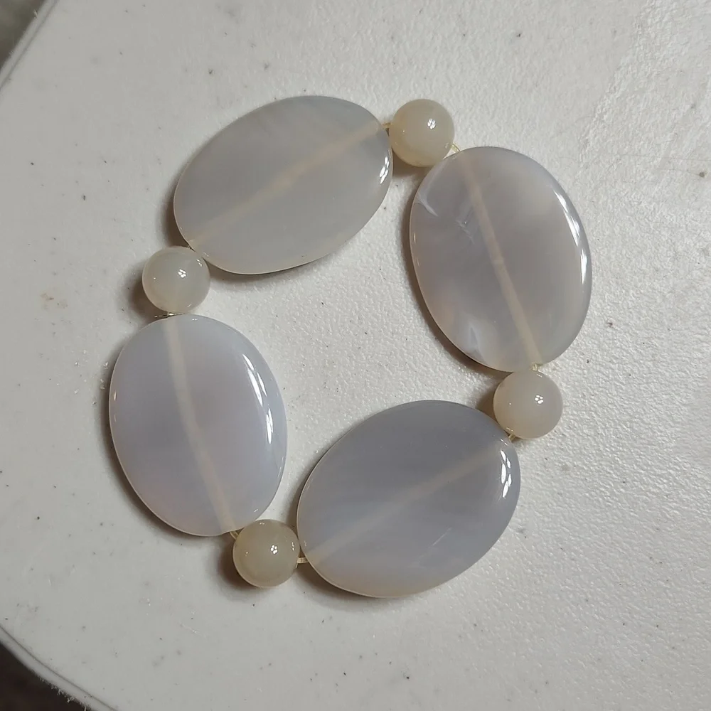 30" Mother of pearl necklace and bracelet, 925 sterling hardware - Picture 2 of 4